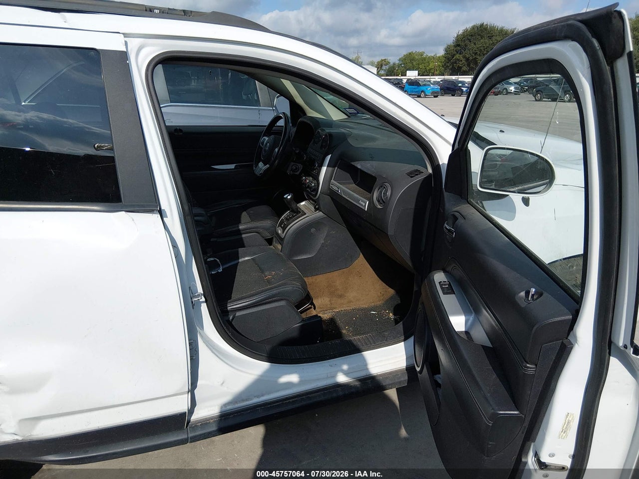 1C4NJCEA3HD****** · 2017 JEEP COMPASS LATITUDE · 5/11