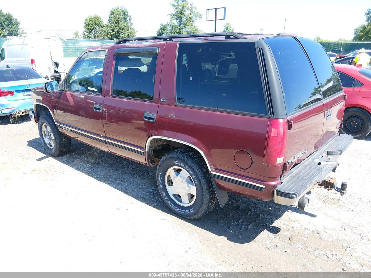 1999 GMC YUKON SLE · 3/11