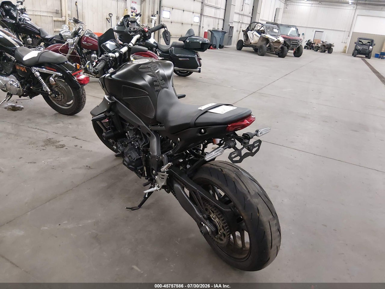 2022 YAMAHA MT09 · 3/11