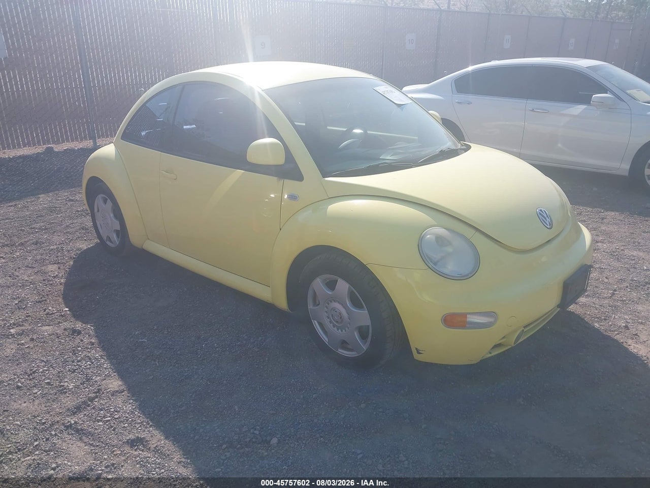 3VWCC21C0XM****** · 1999 VOLKSWAGEN NEW BEETLE GLS