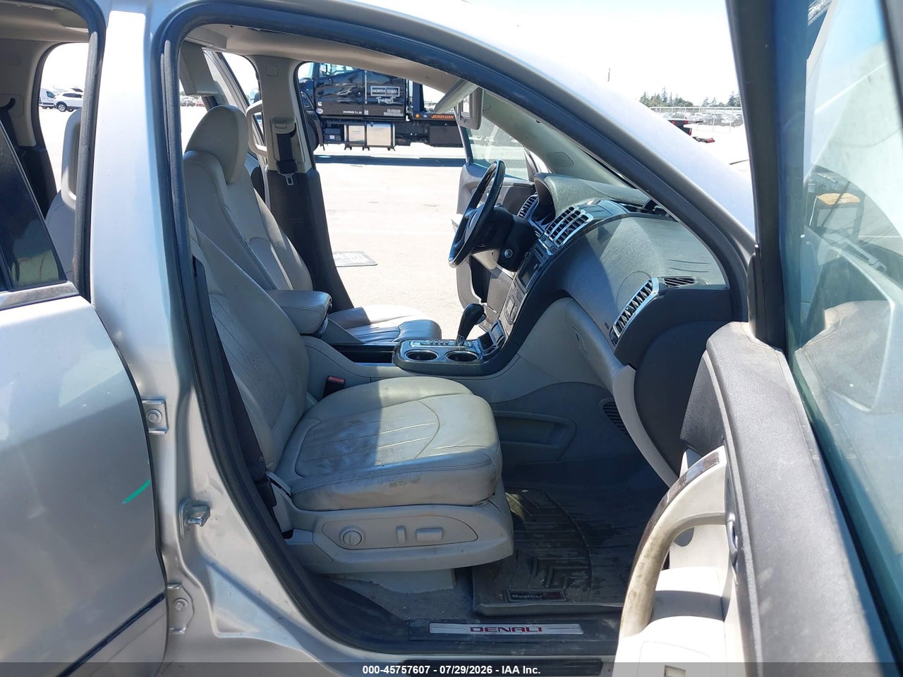 2011 GMC ACADIA DENALI · 5/10