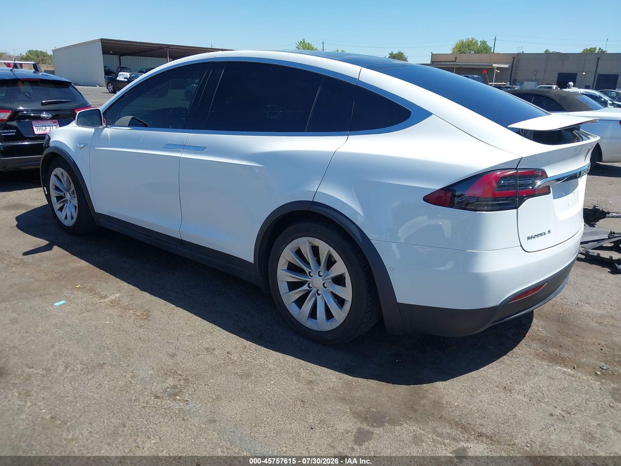 2016 TESLA MODEL X 60D/70D/75D/90D · 3/9