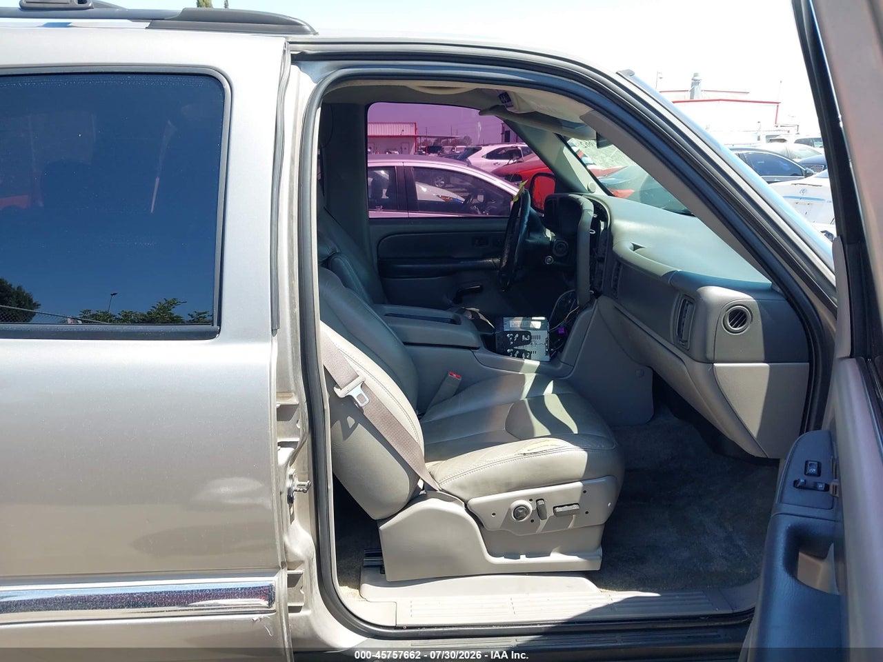 2003 GMC YUKON SLT · 5/10