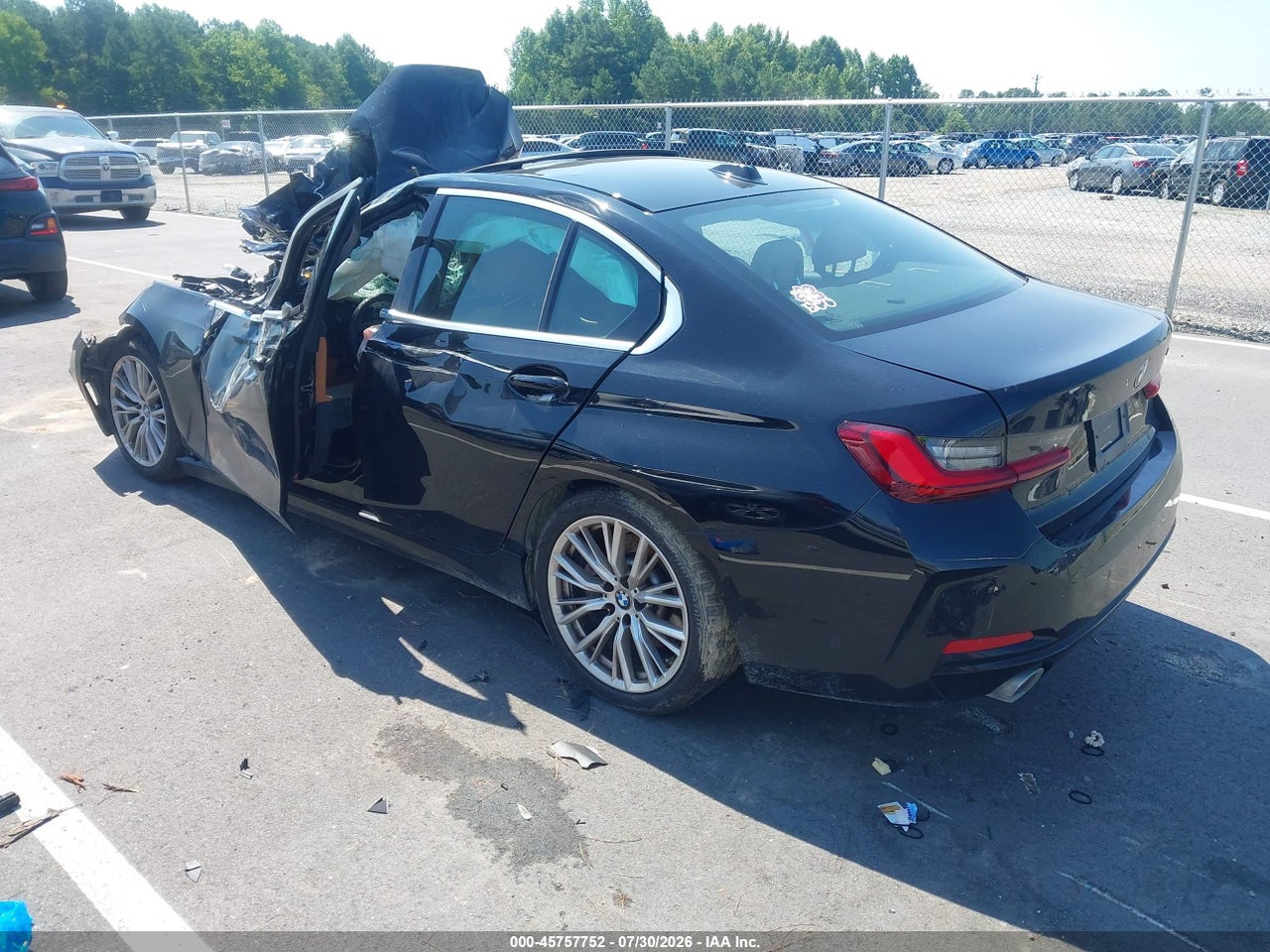 2024 BMW 330I · 3/11