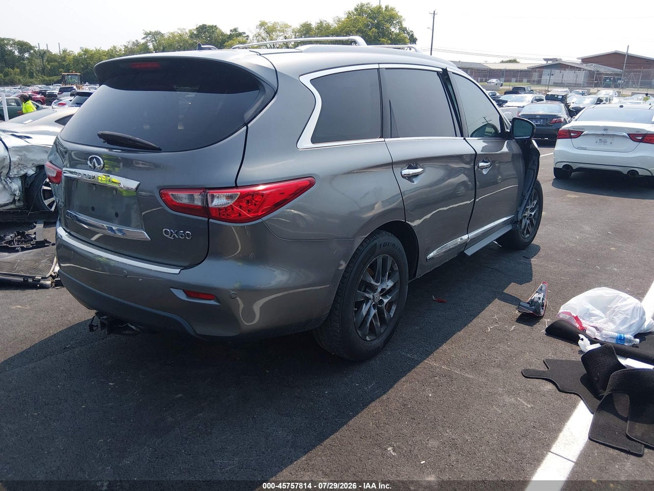 2015 INFINITI QX60 · 4/10