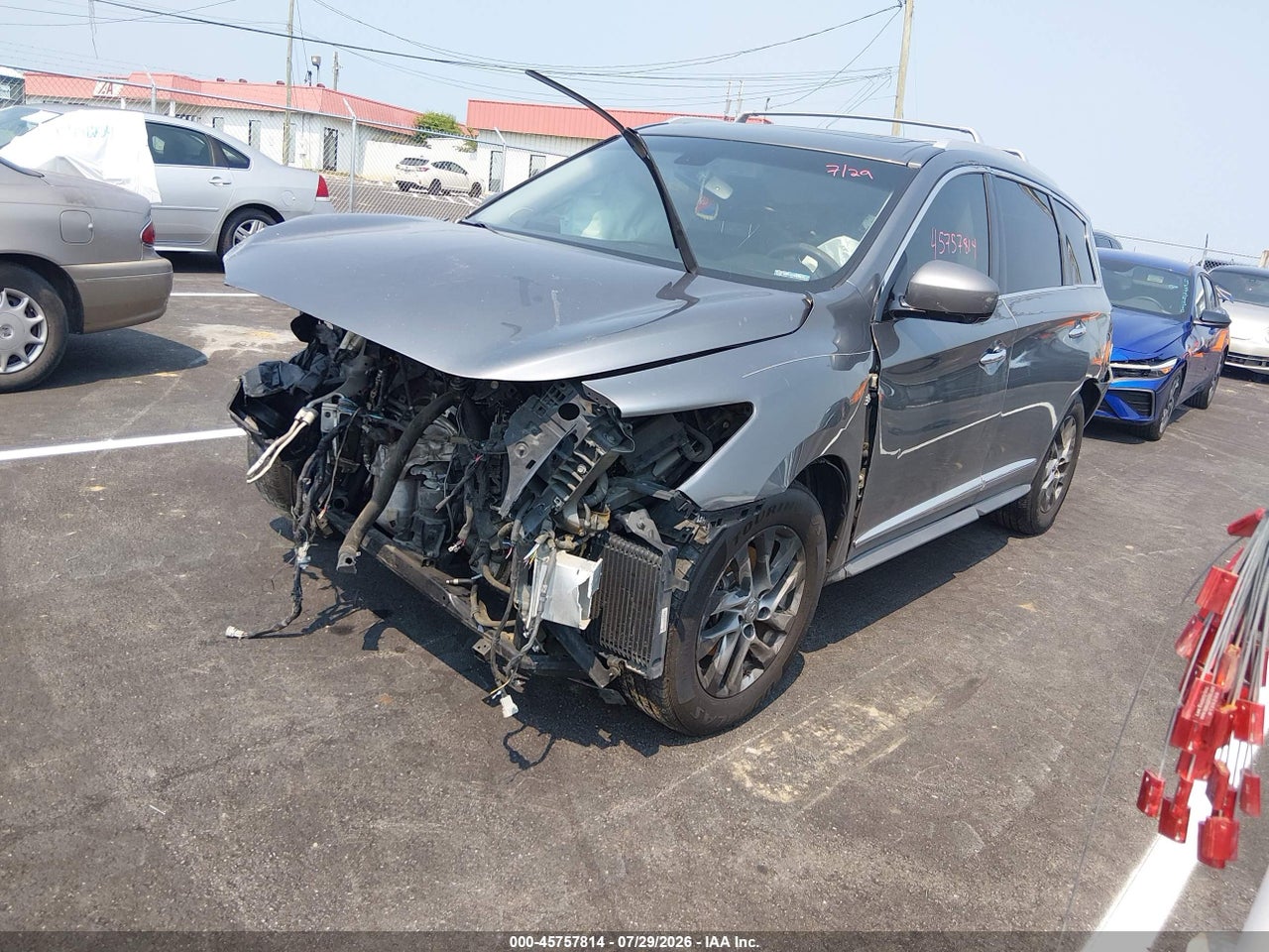 2015 INFINITI QX60 · 2/10
