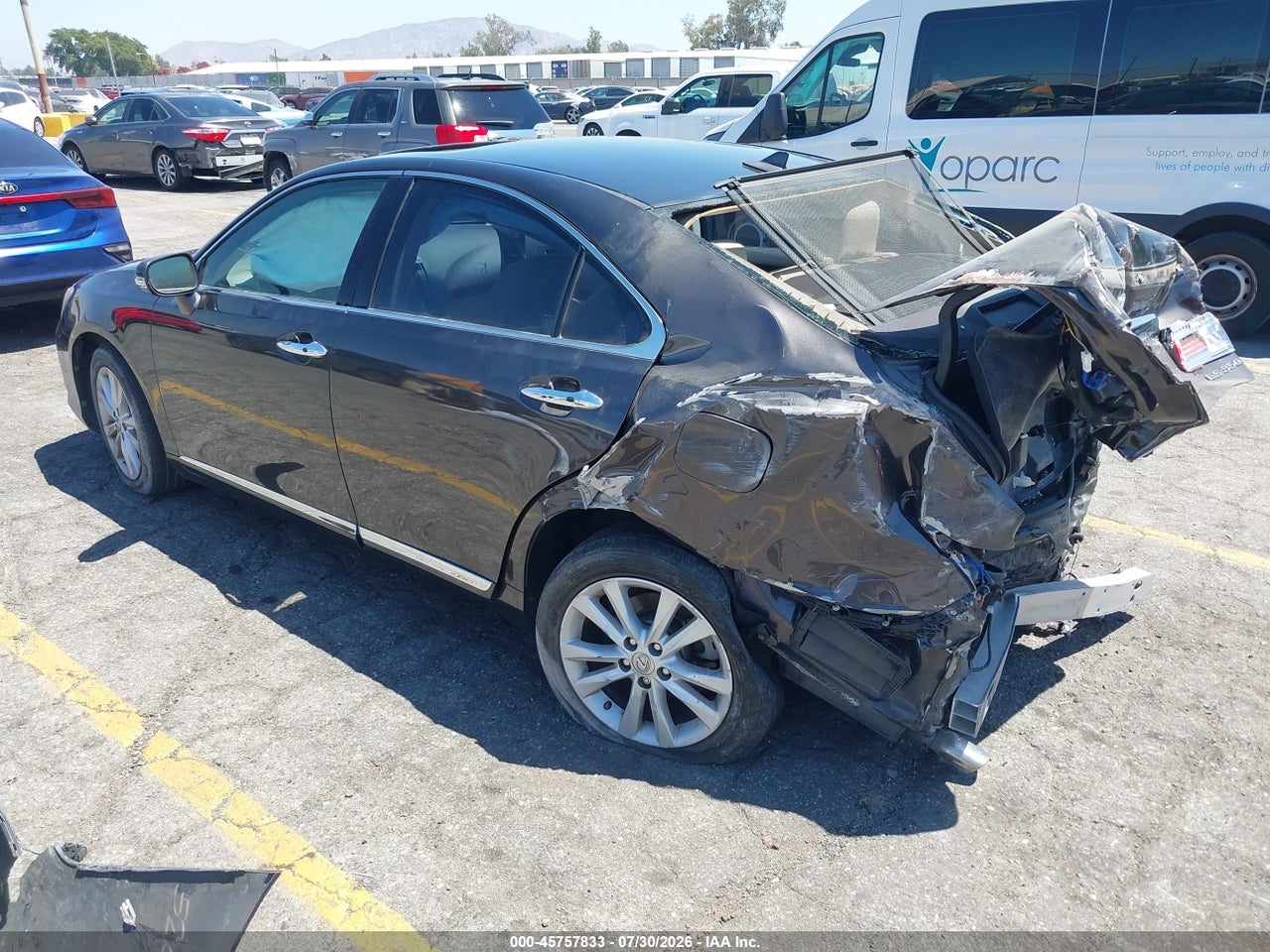 2011 LEXUS ES 350 · 3/11