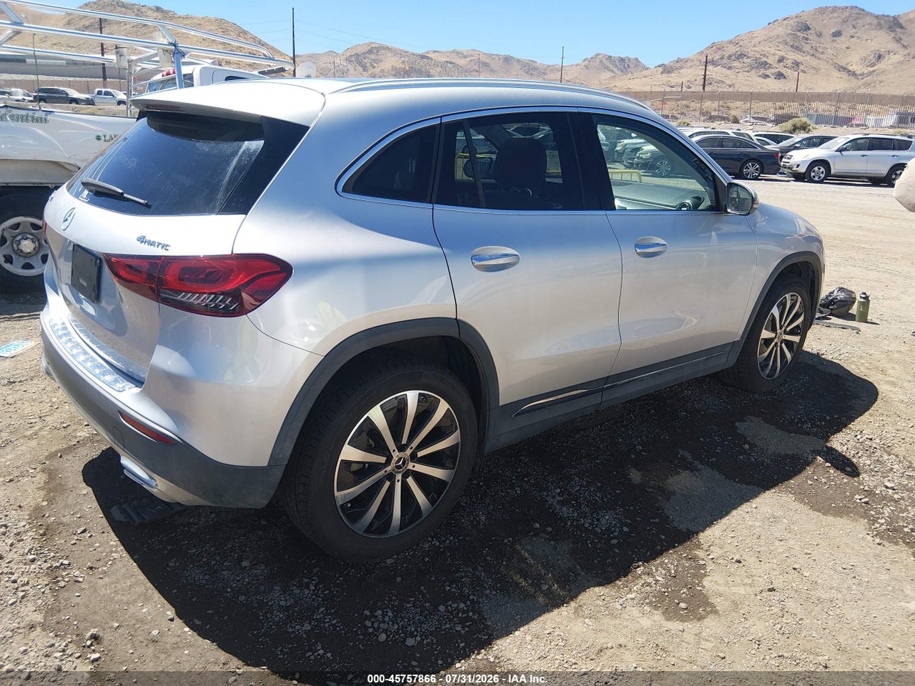 2021 MERCEDES-BENZ GLA 250 4MATIC · 4/11