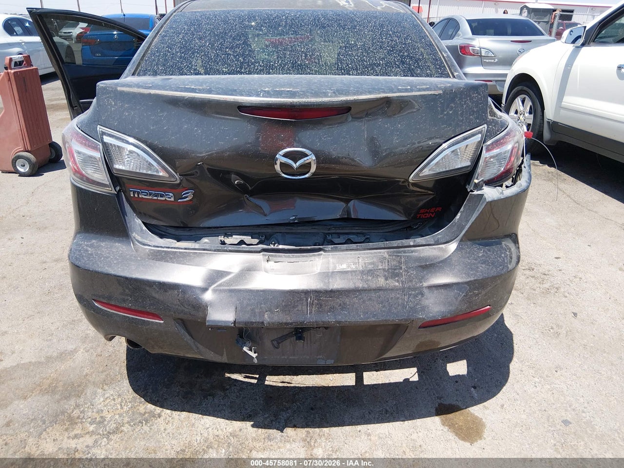 2012 MAZDA MAZDA3 I TOURING · 6/11