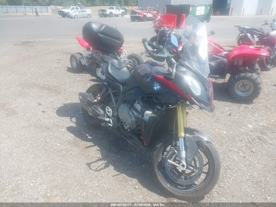 2016 BMW S 1000 XR