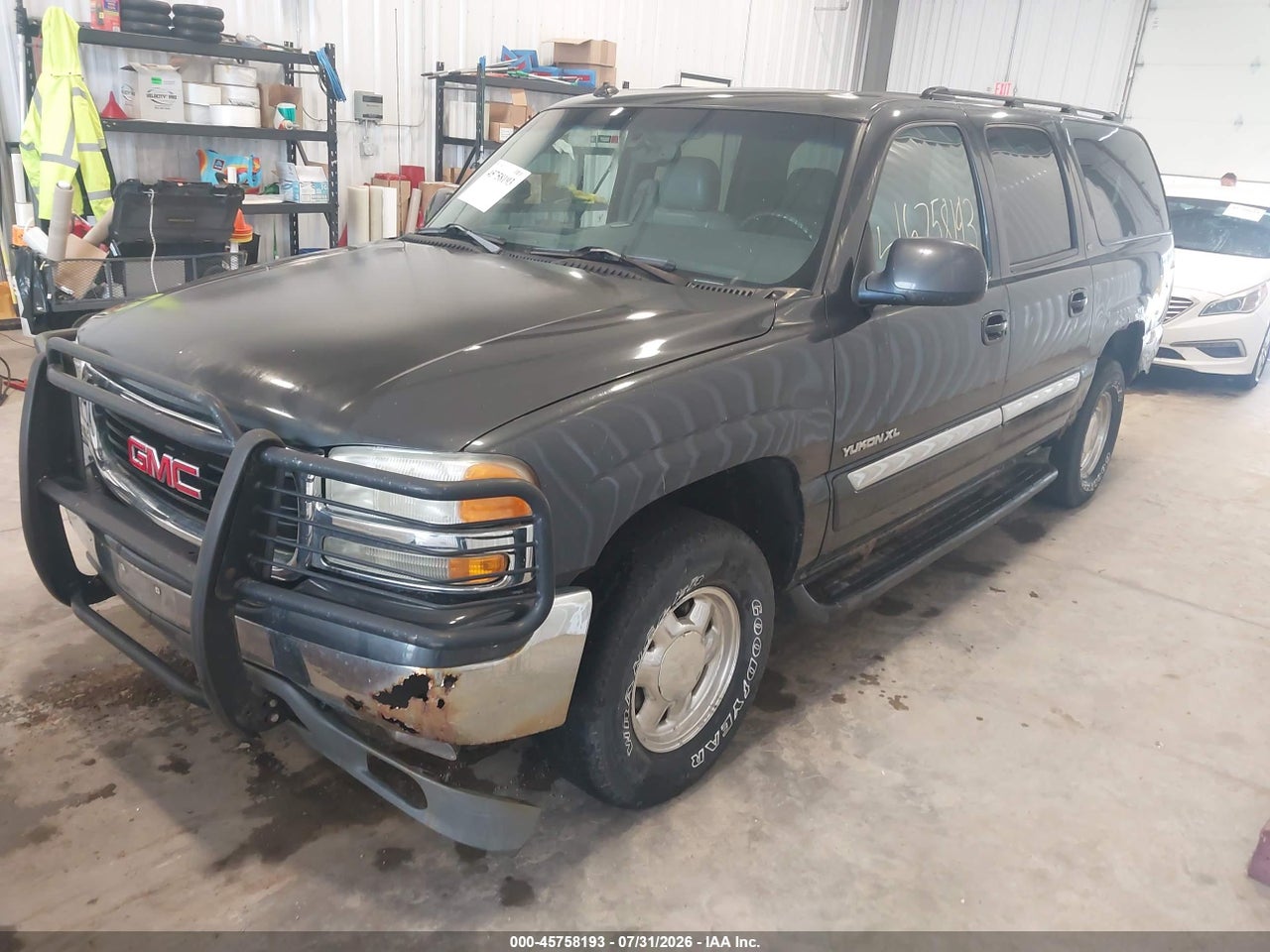 2003 GMC YUKON XL 1500 SLT · 2/11