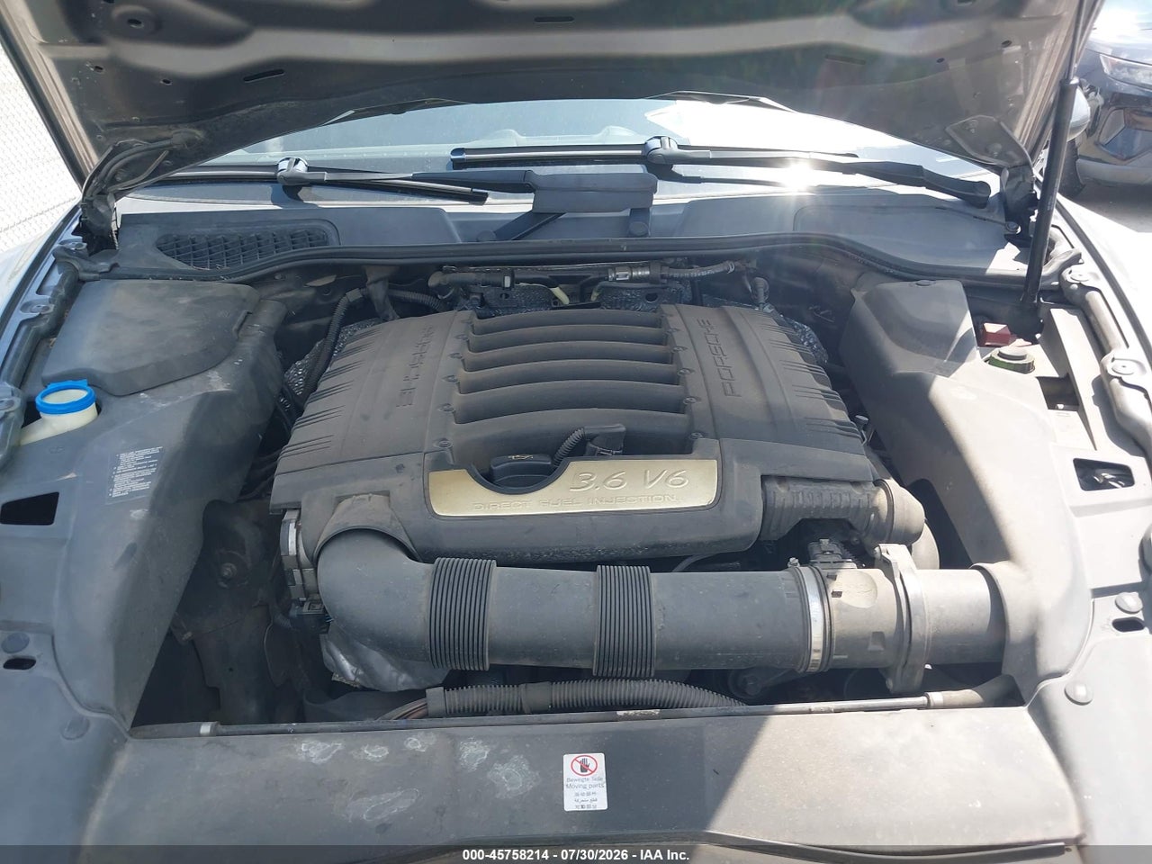 WP1AA2A22CL****** · 2012 PORSCHE CAYENNE   · 10/11