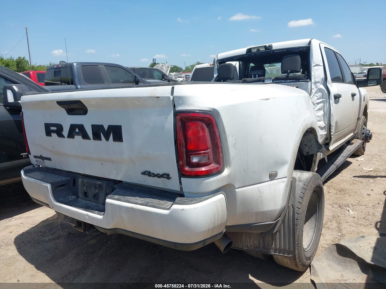 2025 RAM 3500 LONE STAR  4X4 8' BOX · 4/11