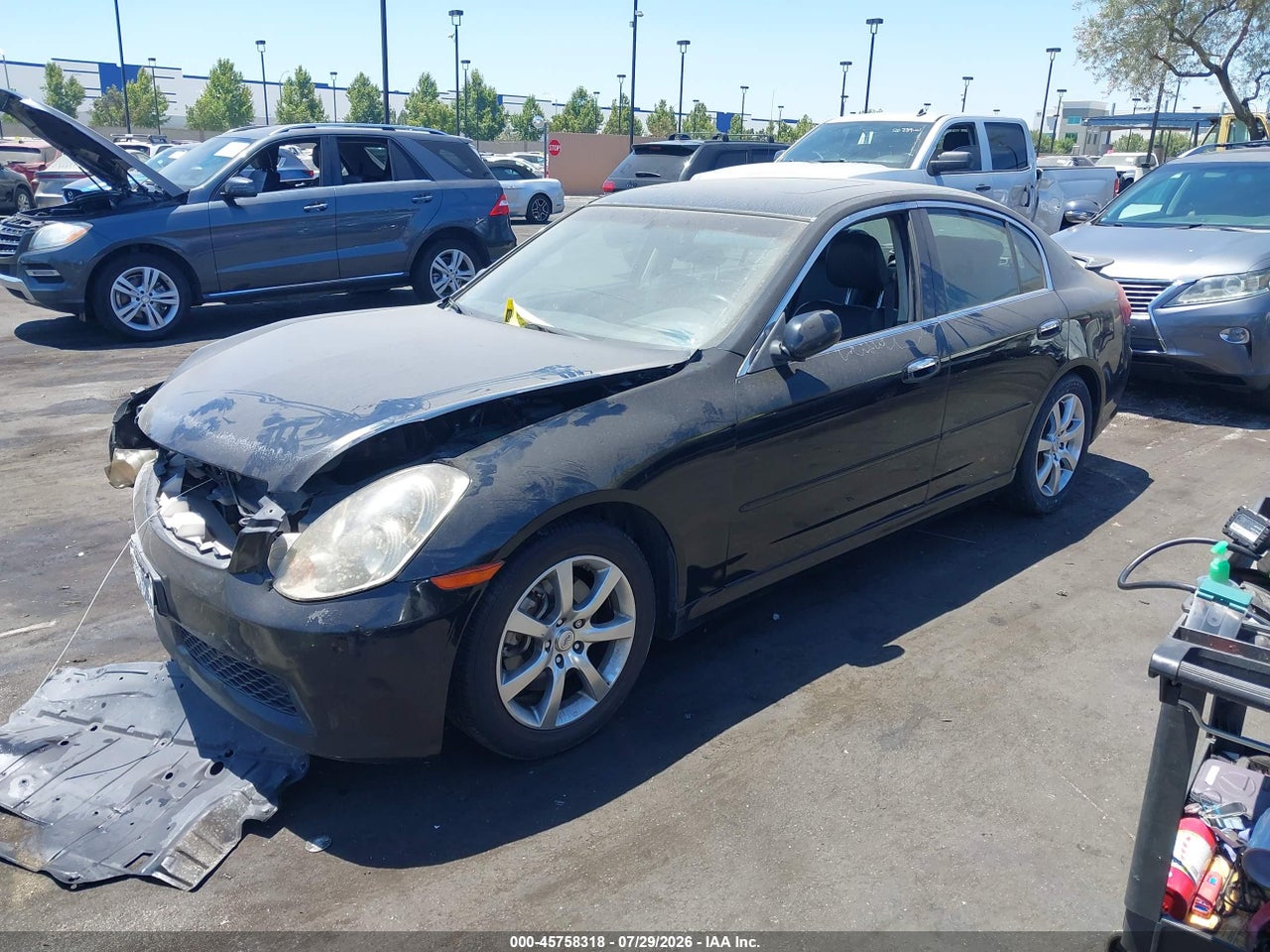 2005 INFINITI G35 · 2/11