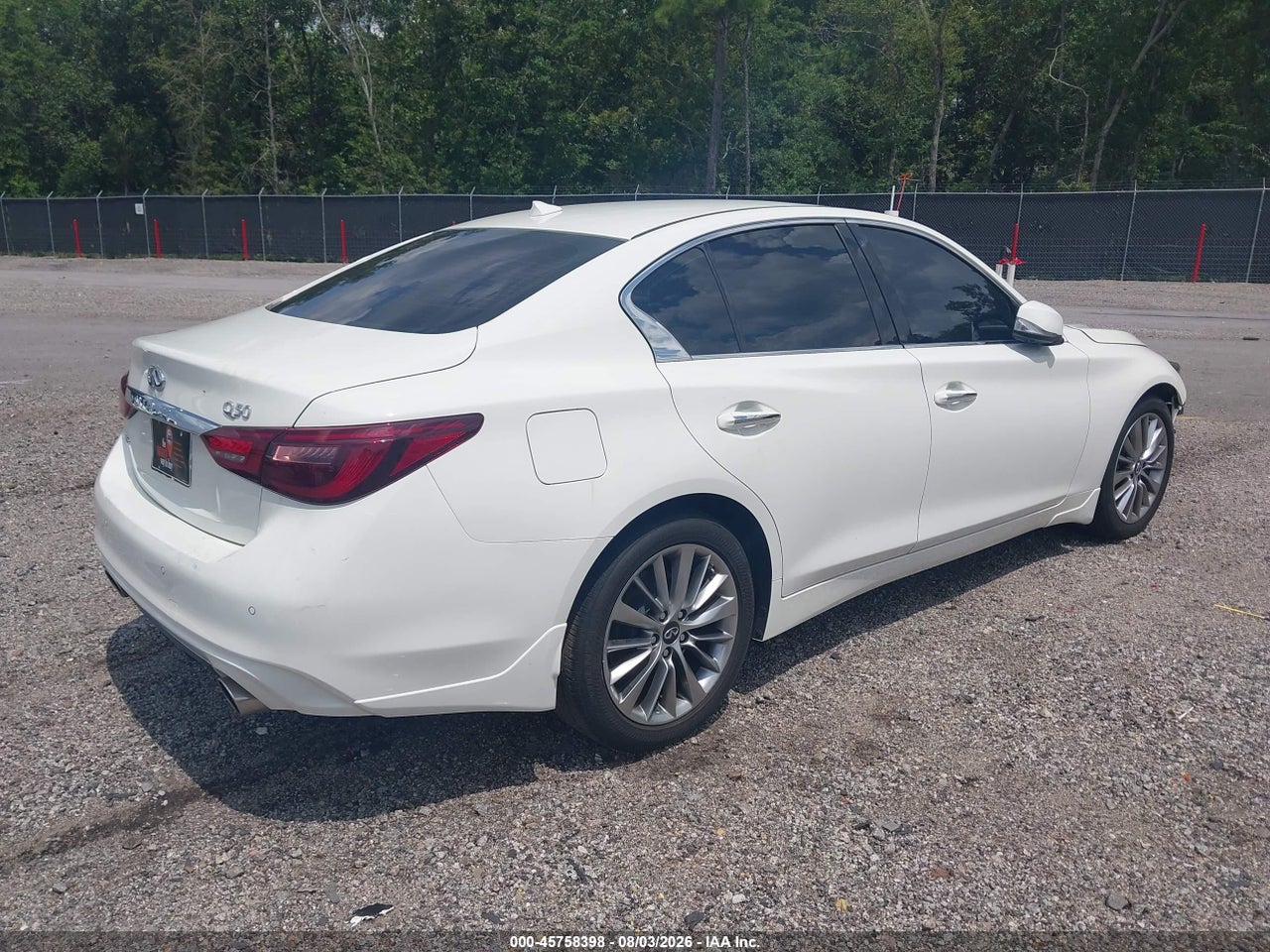 2022 INFINITI Q50 LUXE AWD · 4/11