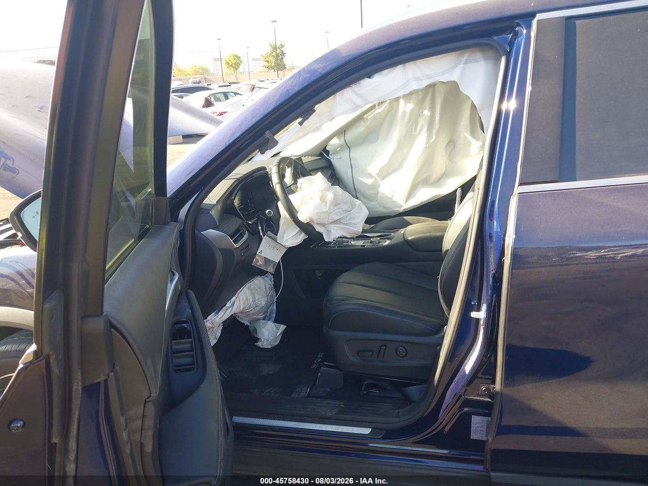 2024 INFINITI QX60 LUXE · 5/11