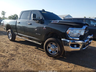 3C6UR5DL4NG****** · 2022 RAM 2500 BIG HORN  4X4 6'4 BOX
