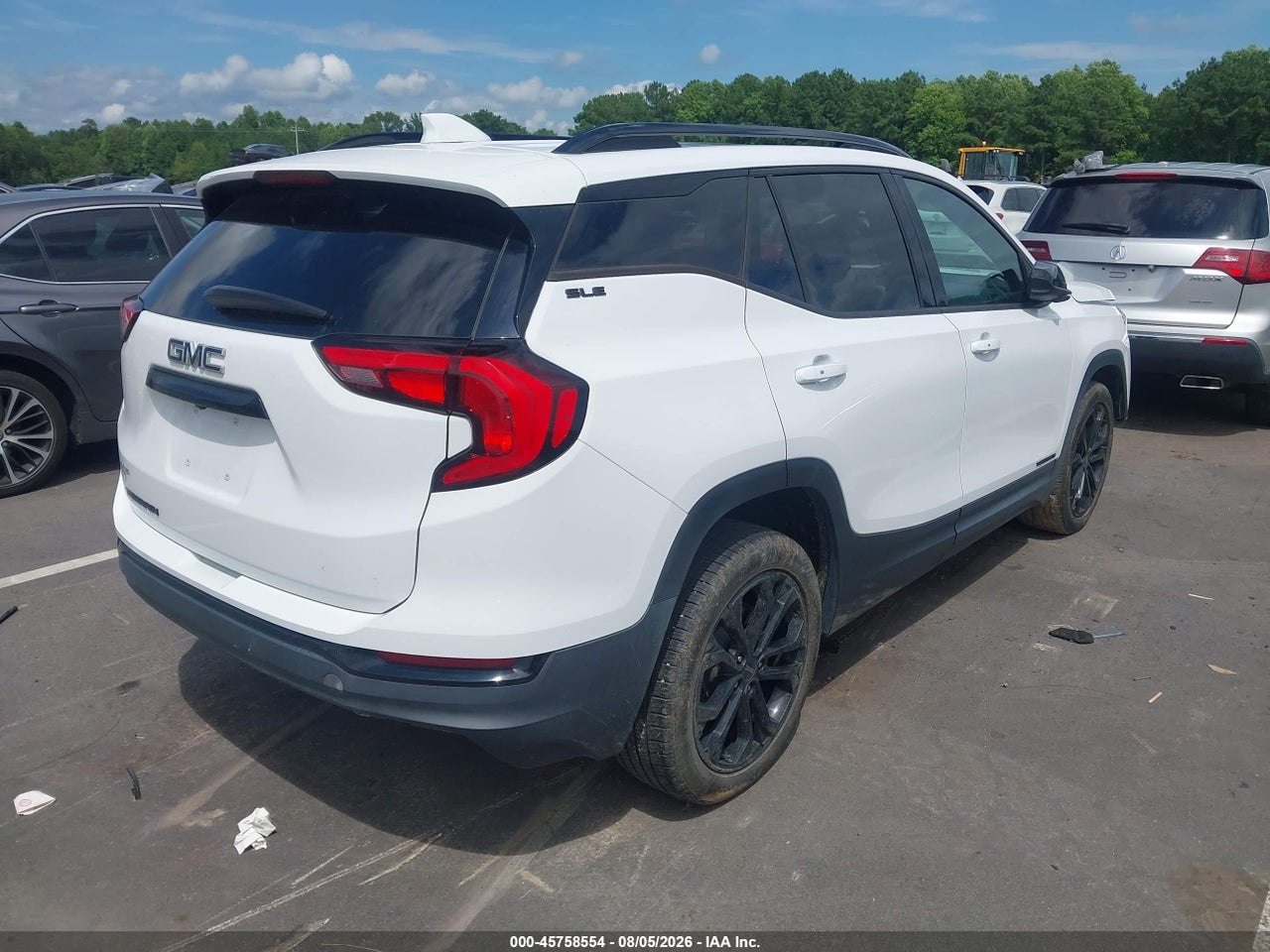 2021 GMC TERRAIN FWD SLE · 4/11