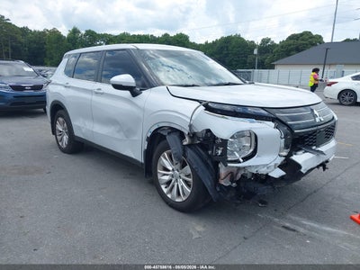 JA4J3UA82SZ****** · 2025 MITSUBISHI OUTLANDER ES 2.5 2WD