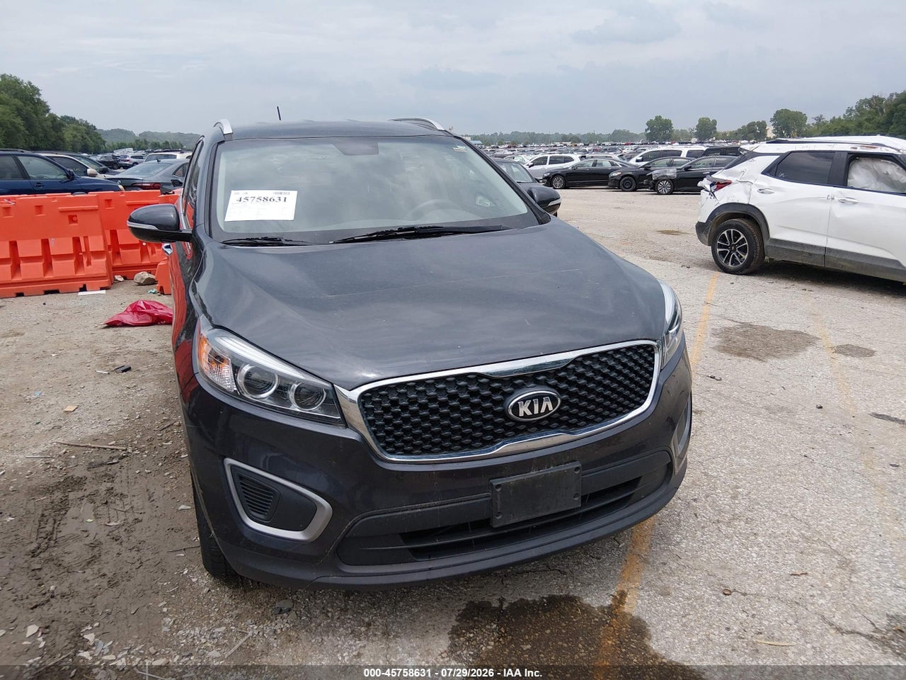 2017 KIA SORENTO 2.4L LX · 6/11