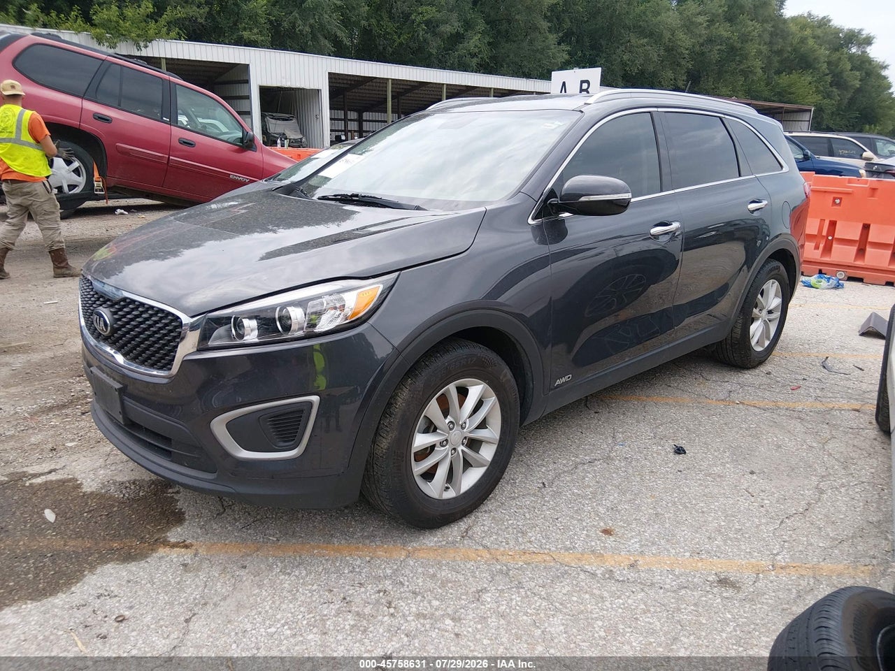 2017 KIA SORENTO 2.4L LX · 2/11