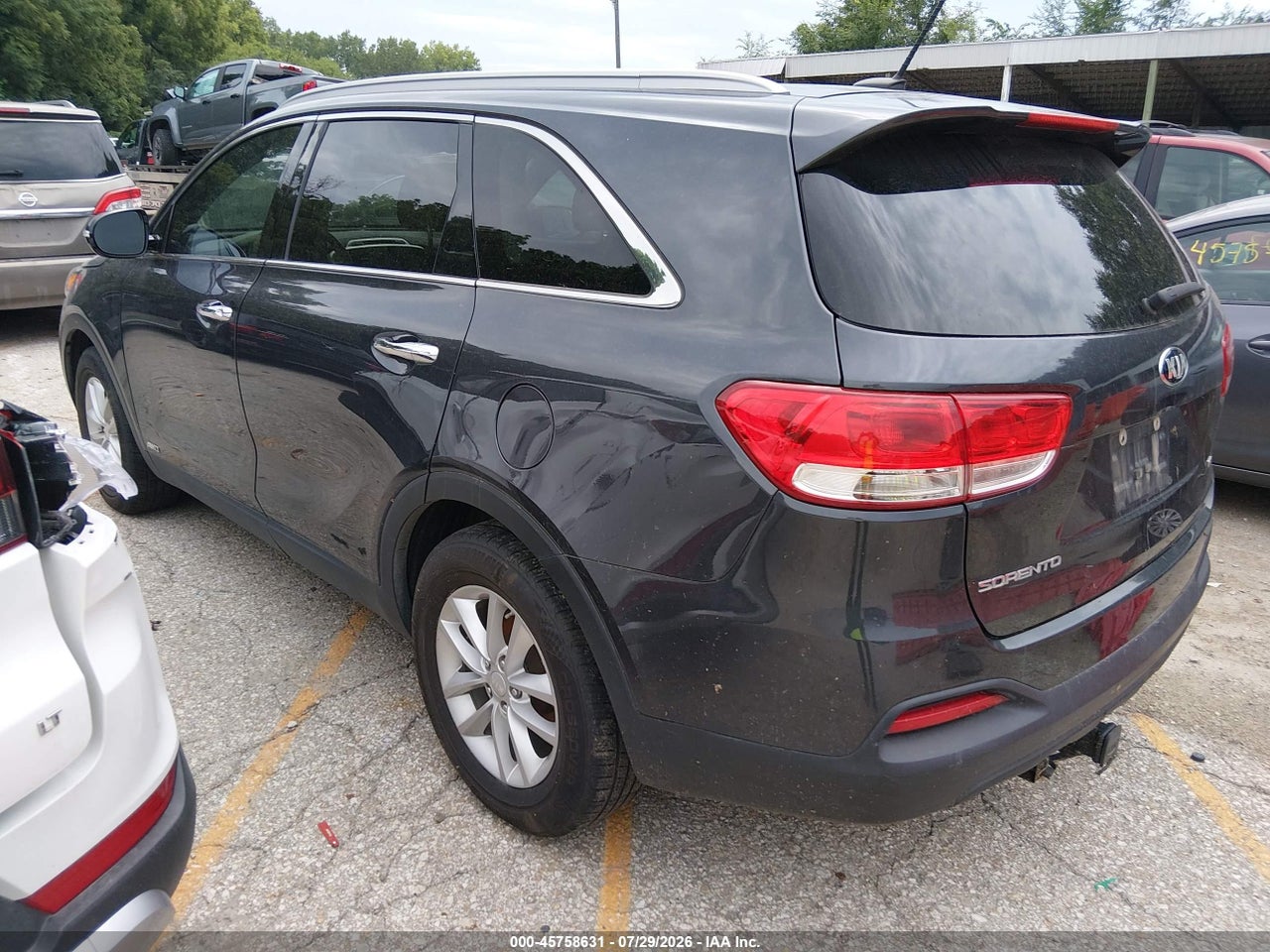 2017 KIA SORENTO 2.4L LX · 3/11