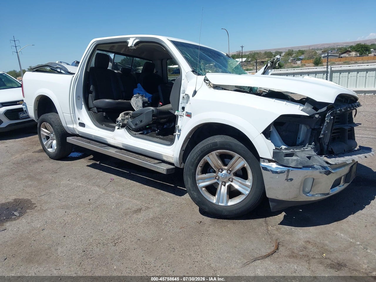 1C6RR7NT1GS****** · 2016 RAM 1500 LARAMIE