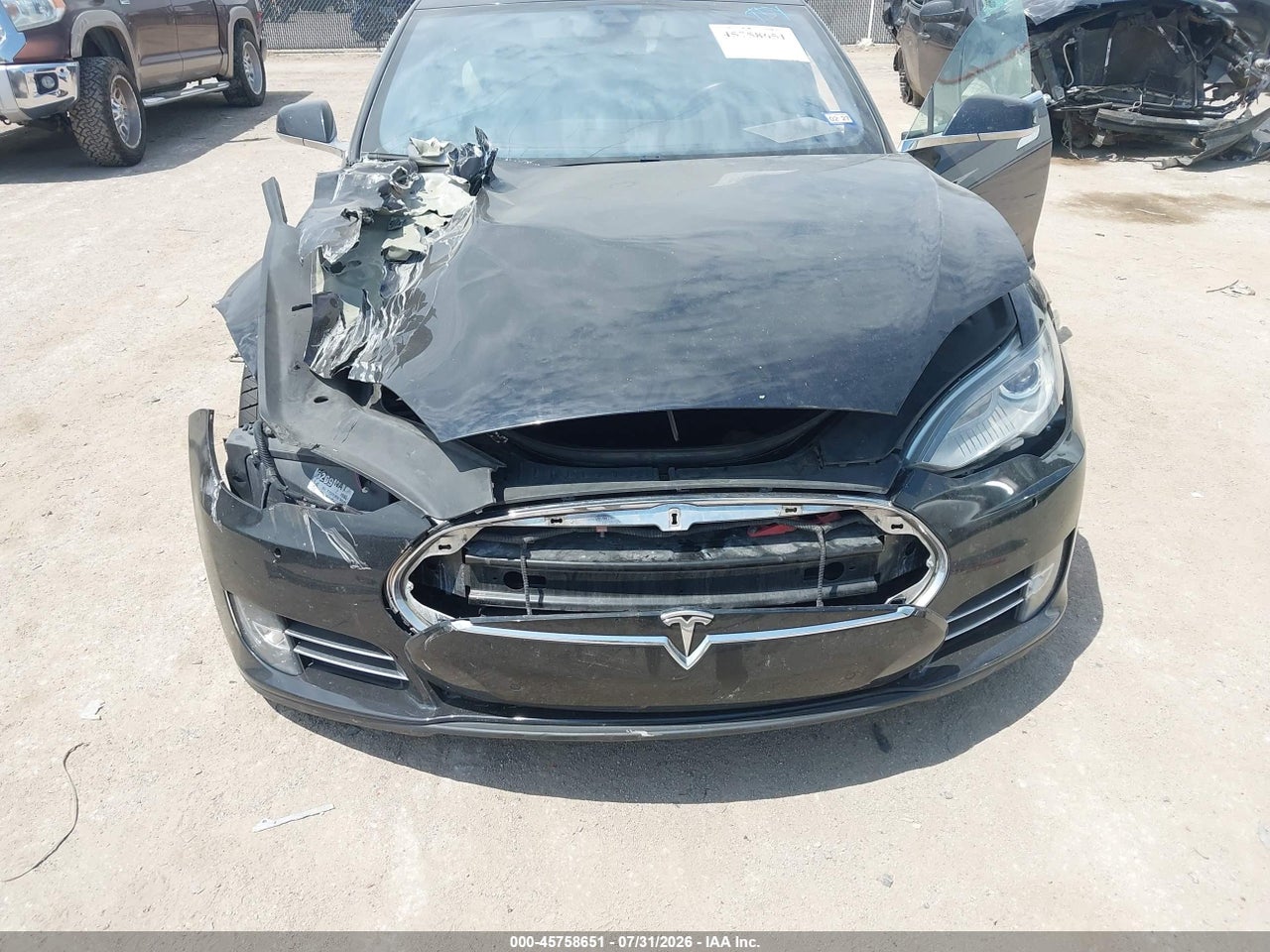 2015 TESLA MODEL S 70D/85D/P85D · 6/9
