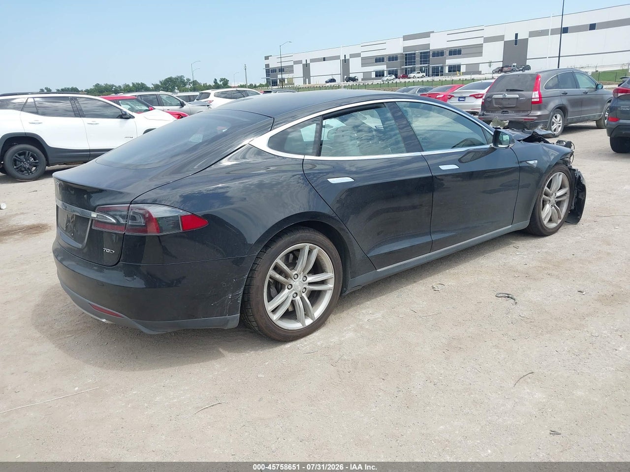 2015 TESLA MODEL S 70D/85D/P85D · 4/9