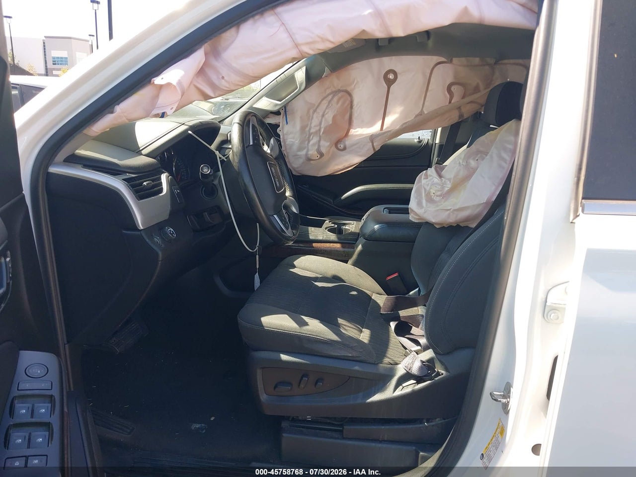 2017 GMC YUKON SLE · 5/11