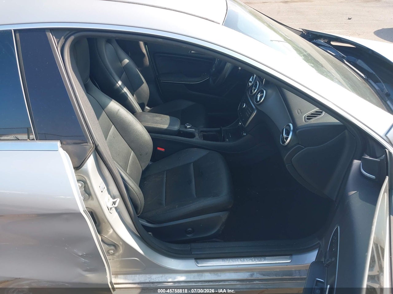 2015 MERCEDES-BENZ CLA 250 4MATIC · 5/10