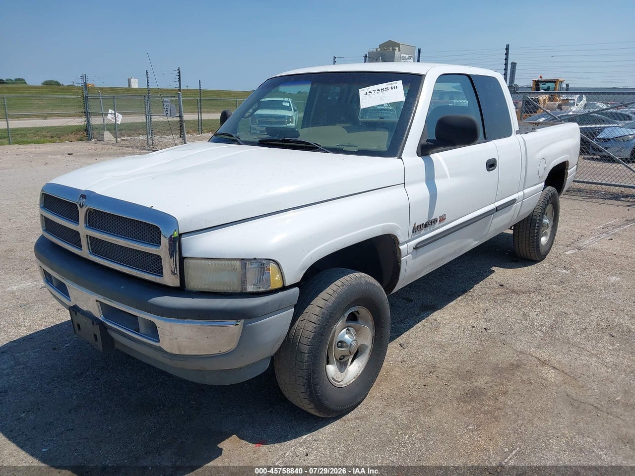 2001 DODGE RAM 1500 ST · 2/11