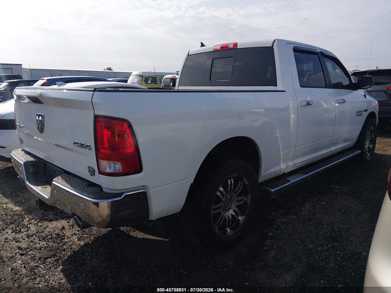 2015 RAM 1500 LONE STAR · 4/11