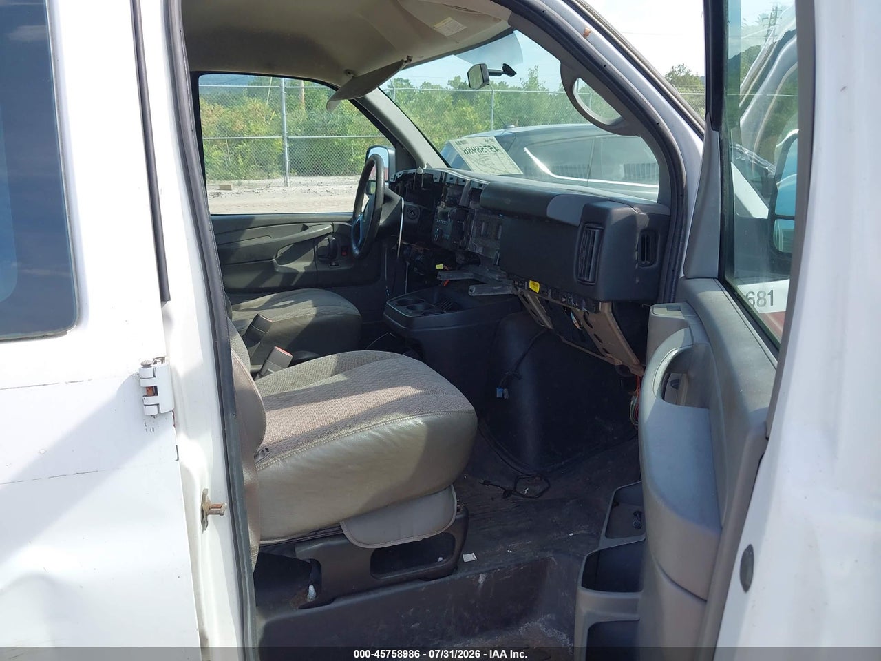 1GTZ7UCG5E1****** · 2014 GMC SAVANA 3500 WORK VAN · 5/11