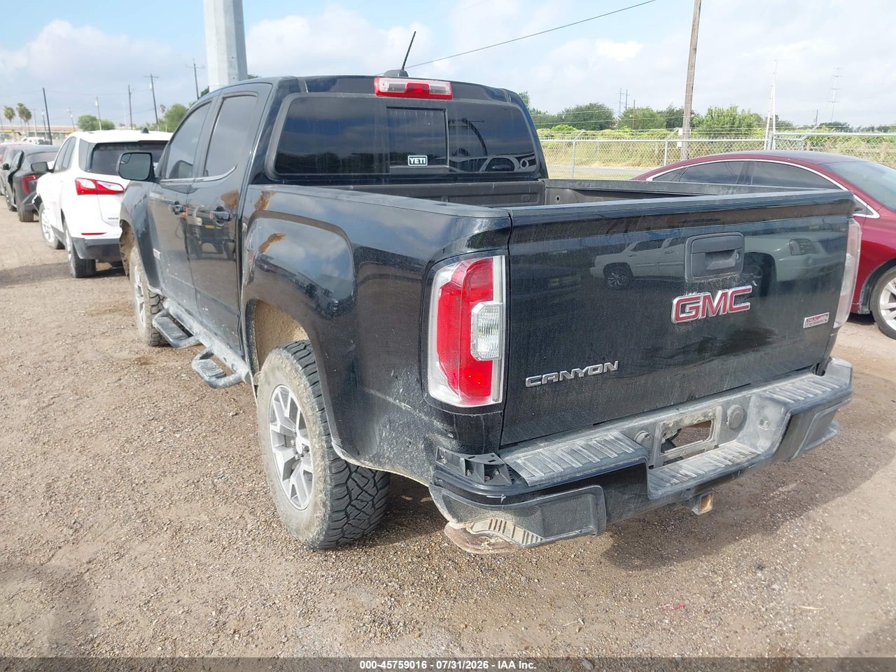 2016 GMC CANYON 2WD SLE · 3/11