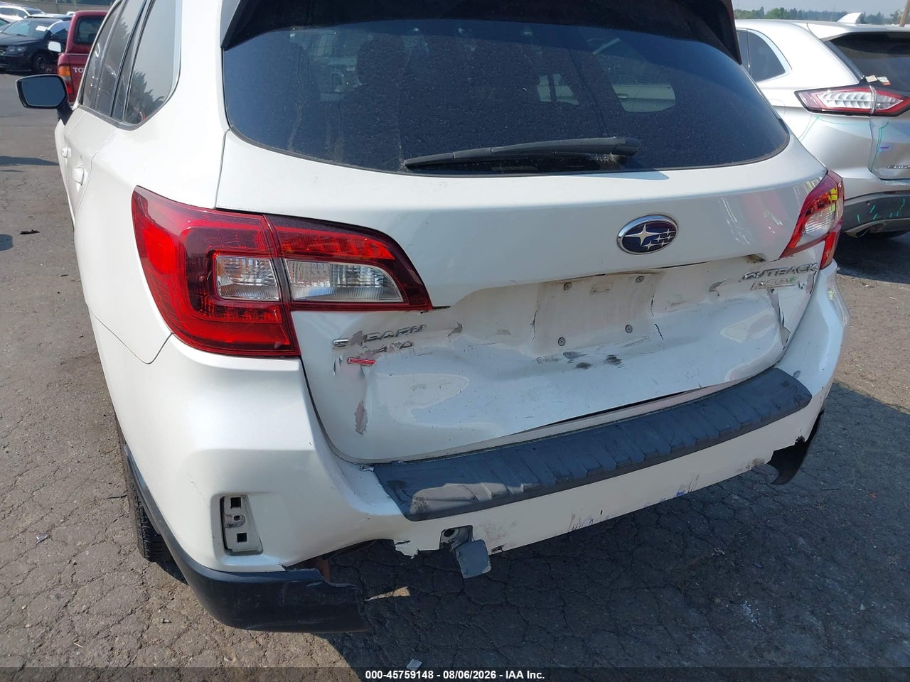 2015 SUBARU OUTBACK 2.5I PREMIUM · 6/11
