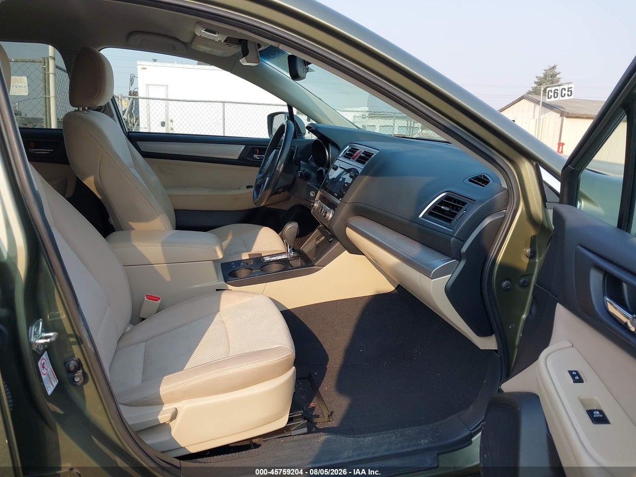 2015 SUBARU OUTBACK 2.5I PREMIUM · 5/10