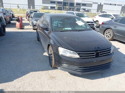 3VWD17AJ9GM****** · 2016 VOLKSWAGEN JETTA 1.8T SPORT