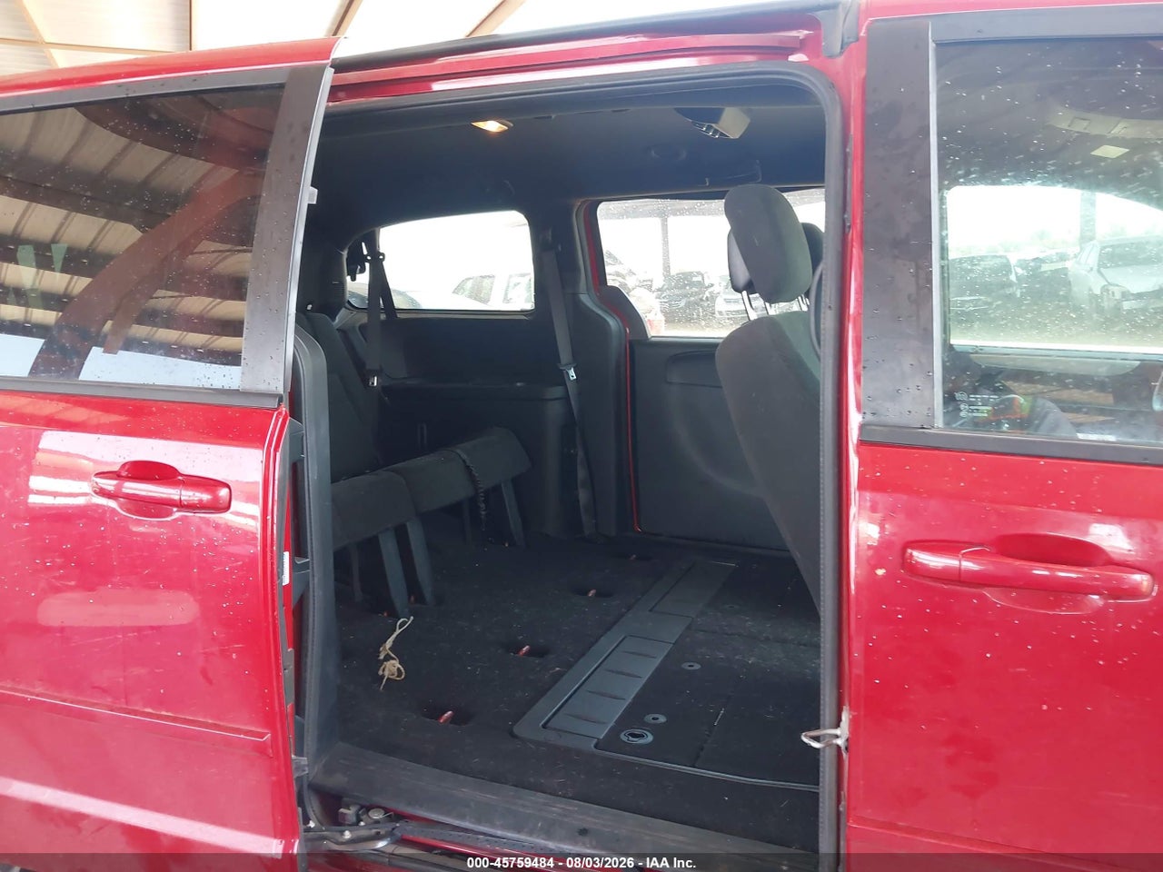 2C4RDGBG6FR****** · 2015 DODGE GRAND CARAVAN SE · 8/11