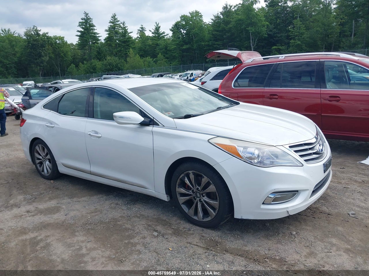 KMHFG4JG8EA****** · 2014 HYUNDAI AZERA