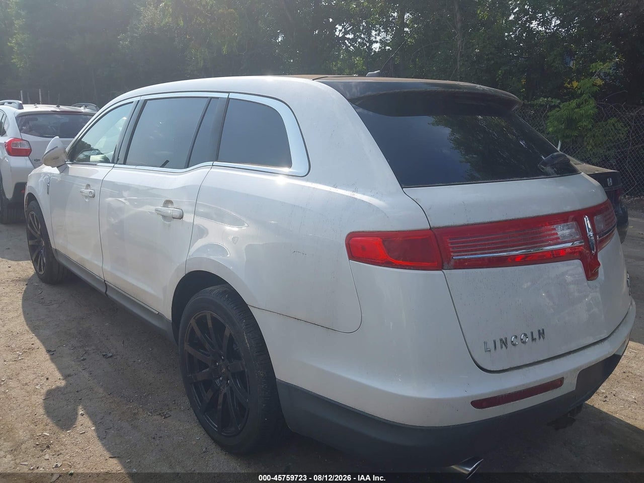 2010 LINCOLN MKT ECOBOOST · 3/11