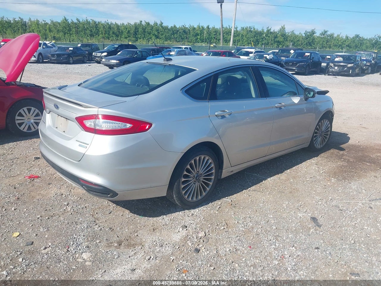 2015 FORD FUSION TITANIUM · 4/11