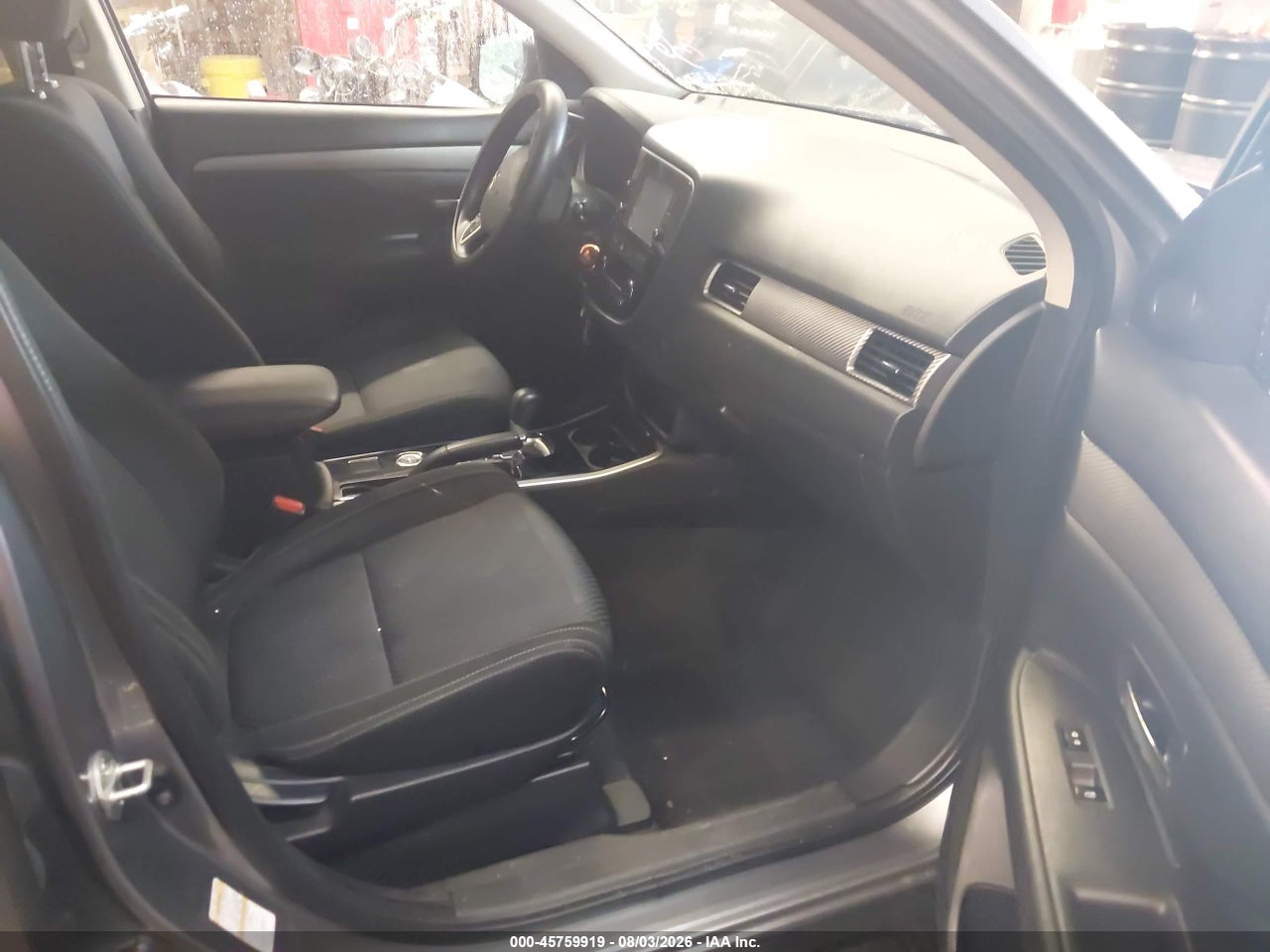 2018 MITSUBISHI OUTLANDER ES · 5/11