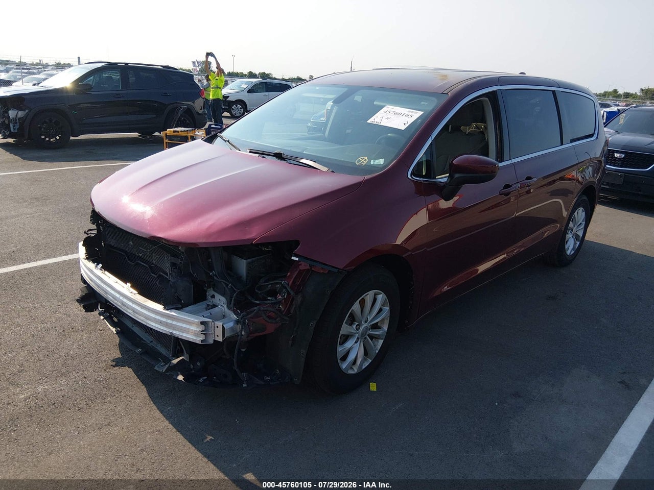 2017 CHRYSLER PACIFICA TOURING · 2/11