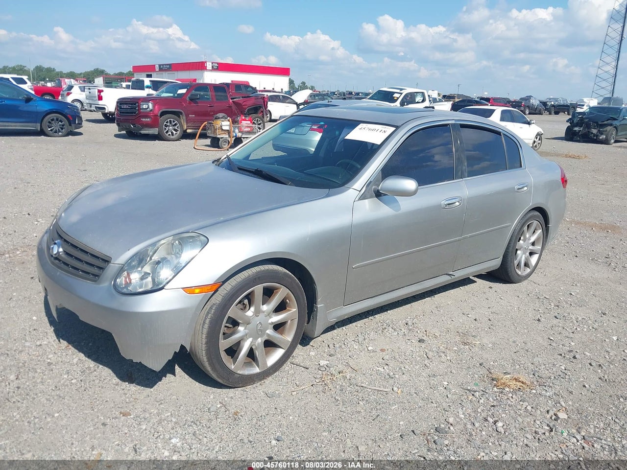 2005 INFINITI G35 · 2/11