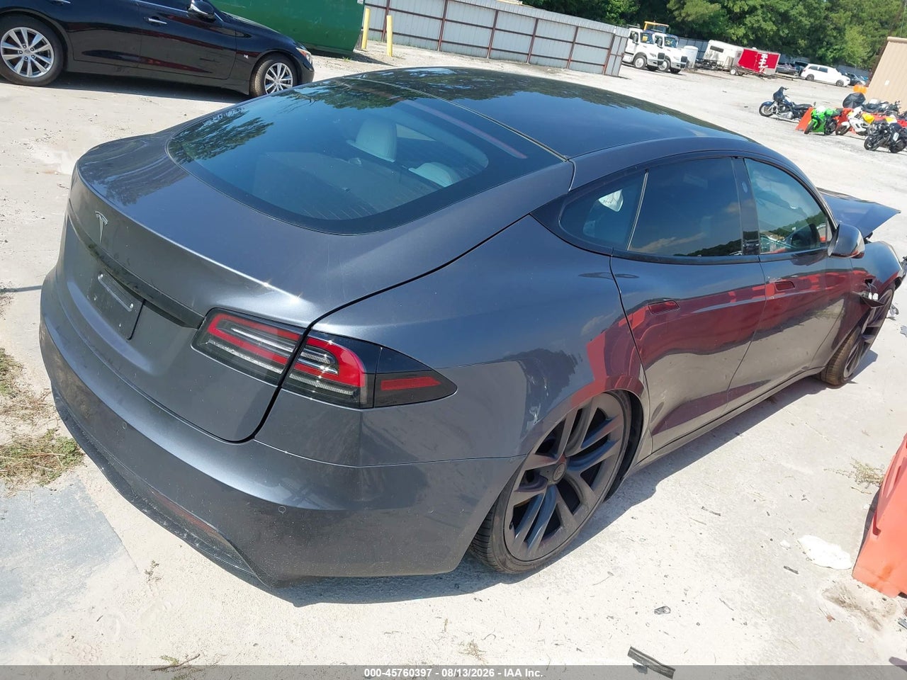 2022 TESLA MODEL S DUAL MOTOR ALL-WHEEL DRIVE · 4/10
