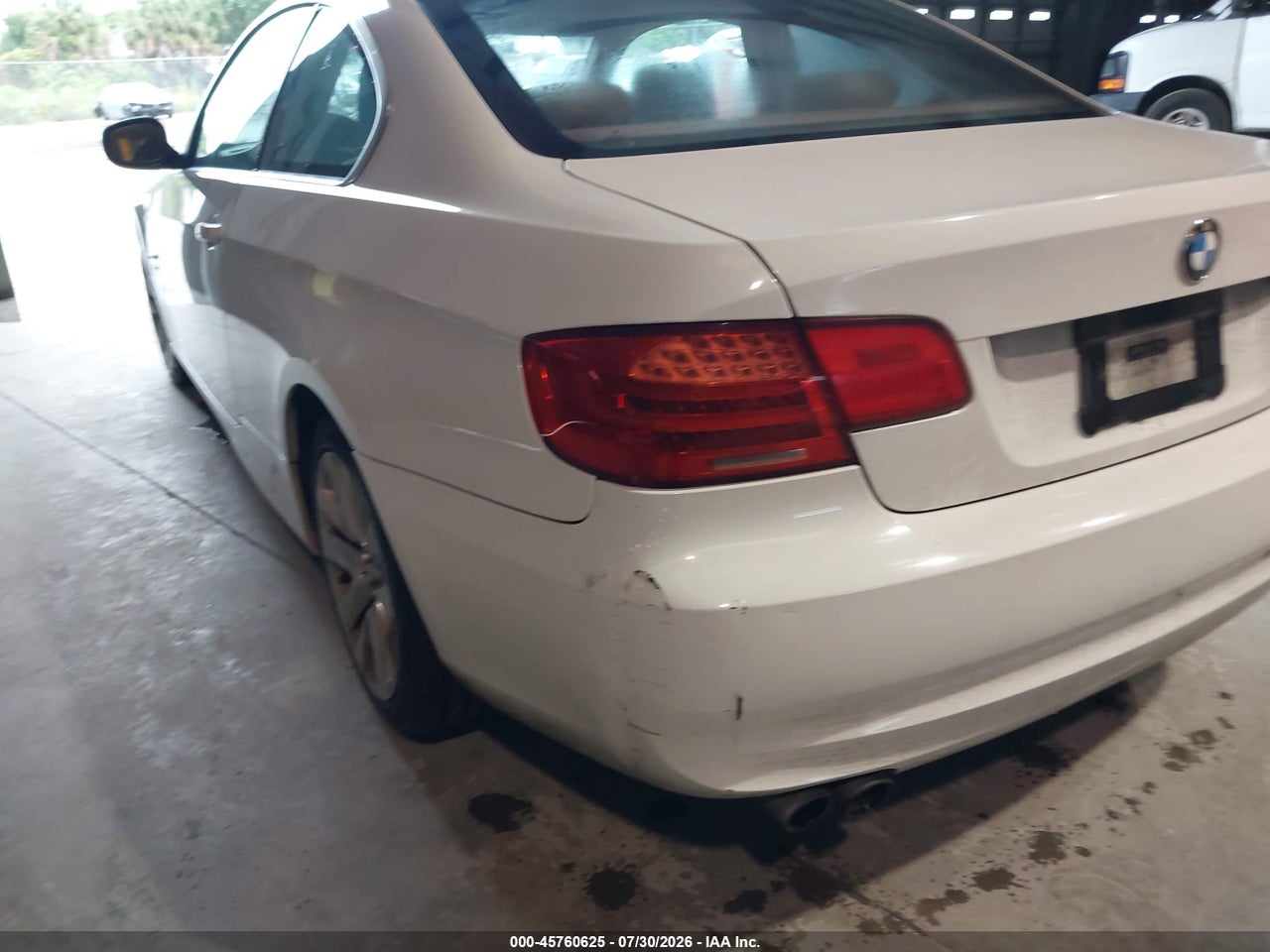 2011 BMW 328I XDRIVE · 6/11