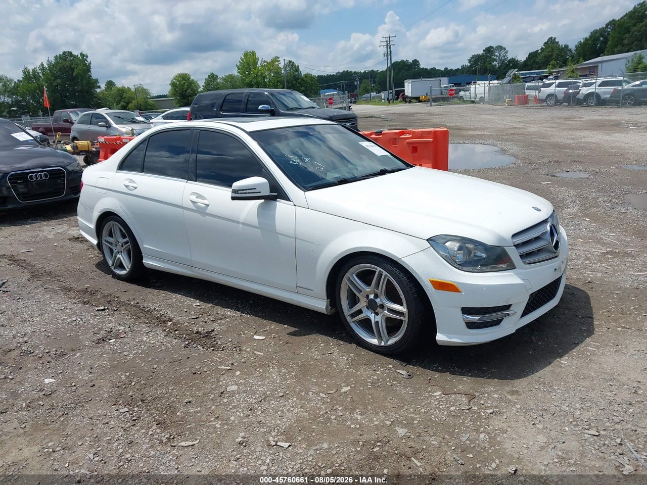 WDDGF8AB2DR****** · 2013 MERCEDES-BENZ C 300 SPORT 4MATIC