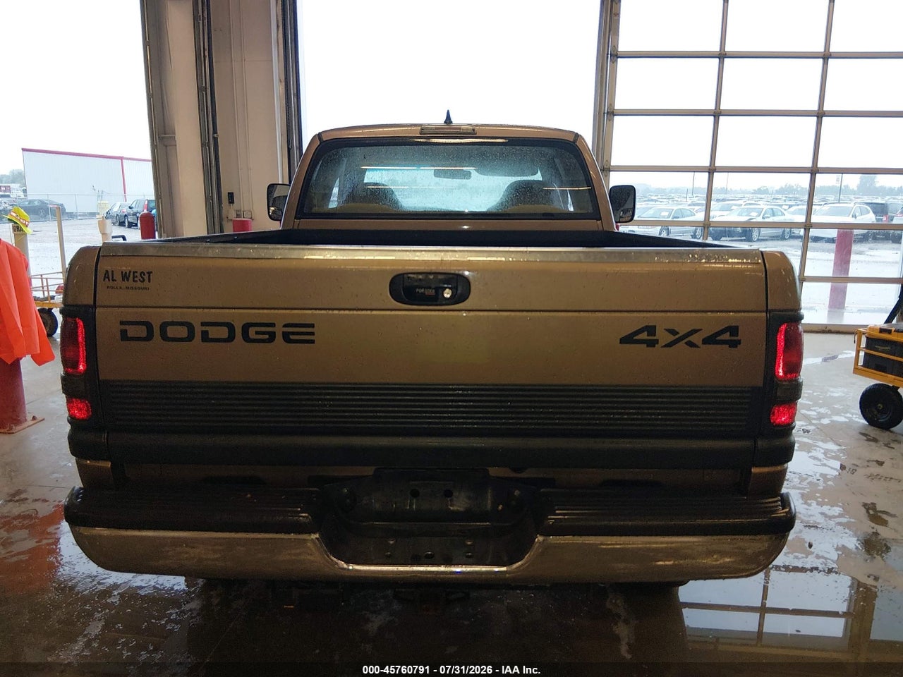 2001 DODGE RAM 2500 ST · 6/11