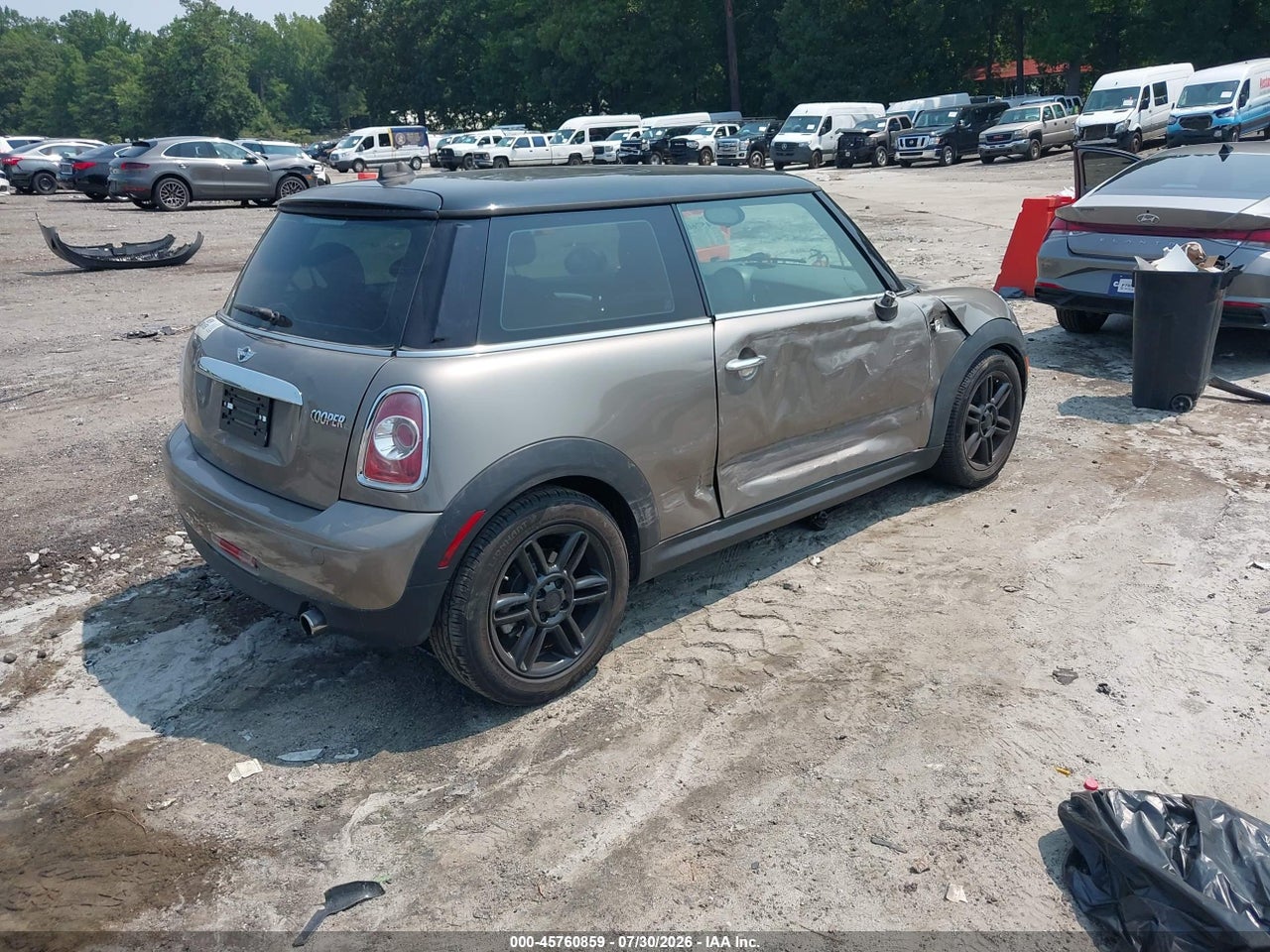 2012 MINI COOPER   · 4/11